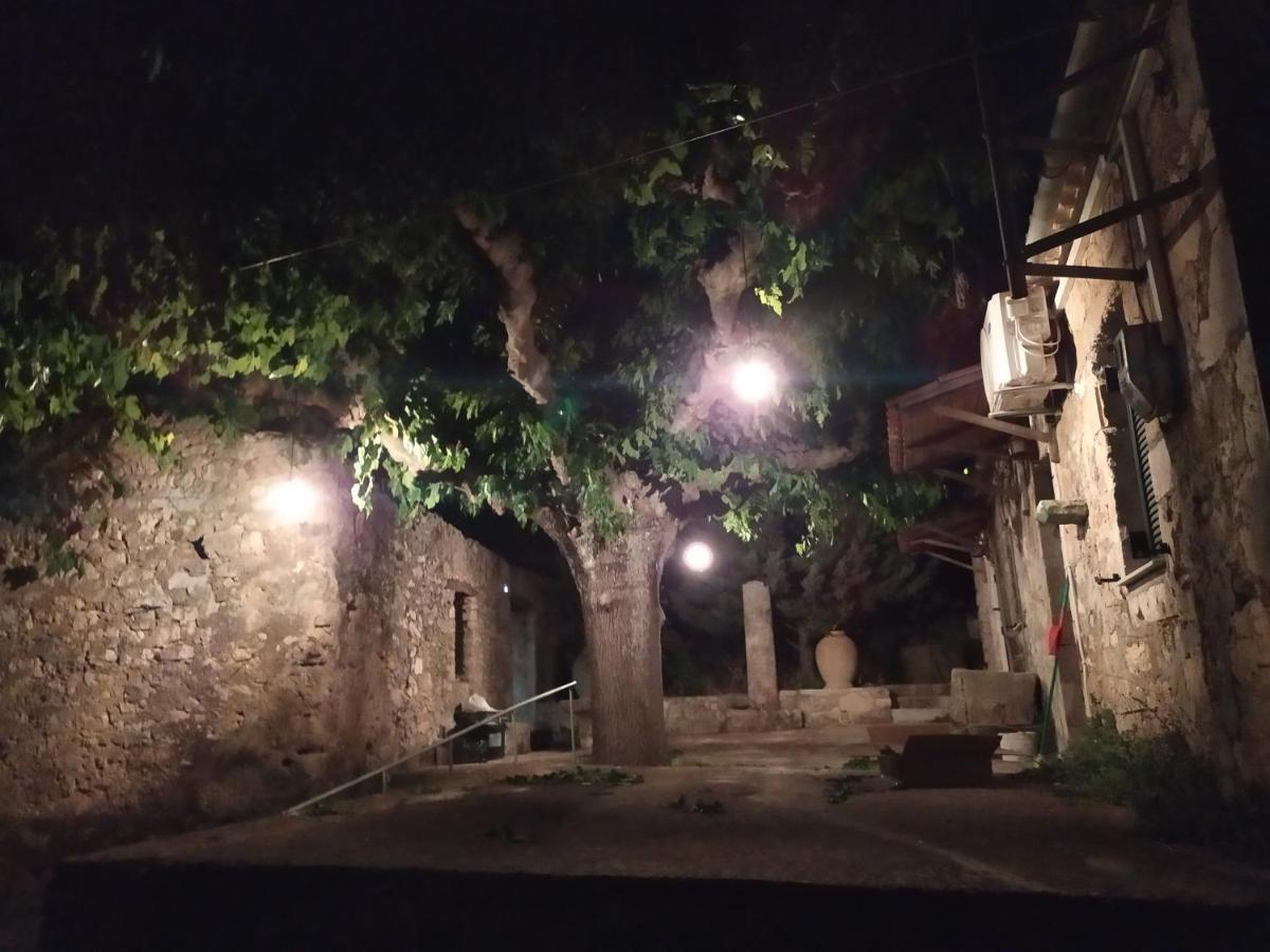 Liotrivi Olive Press Villa Volimes Exterior photo