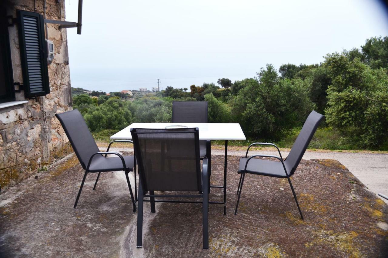 Liotrivi Olive Press Villa Volimes Exterior photo