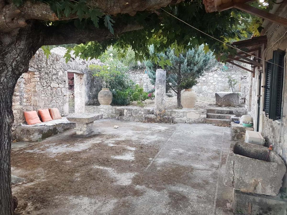 Liotrivi Olive Press Villa Volimes Exterior photo